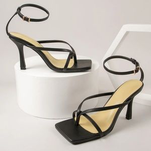 Women Strappy Stretch Black Square Toe Women Heels